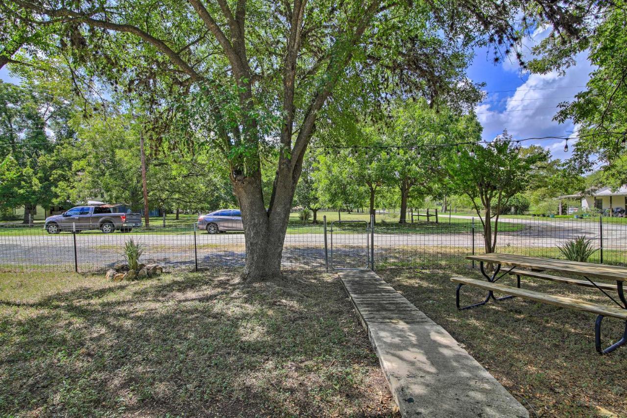 Utopia Family Home, 2 Blocks To Utopia Park! Exterior photo